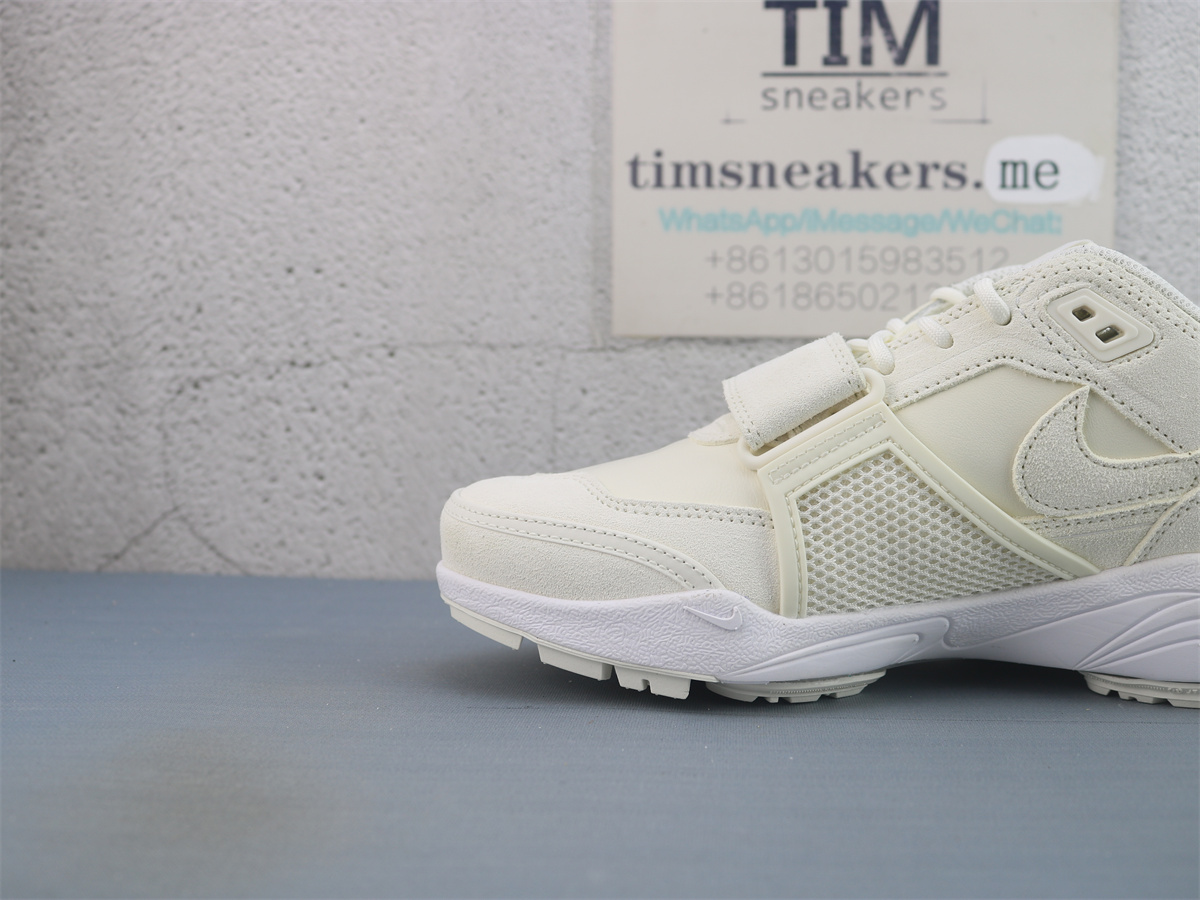 Nike Zoom Field Jaxx SP Travis Scott Sail HQ3061-100